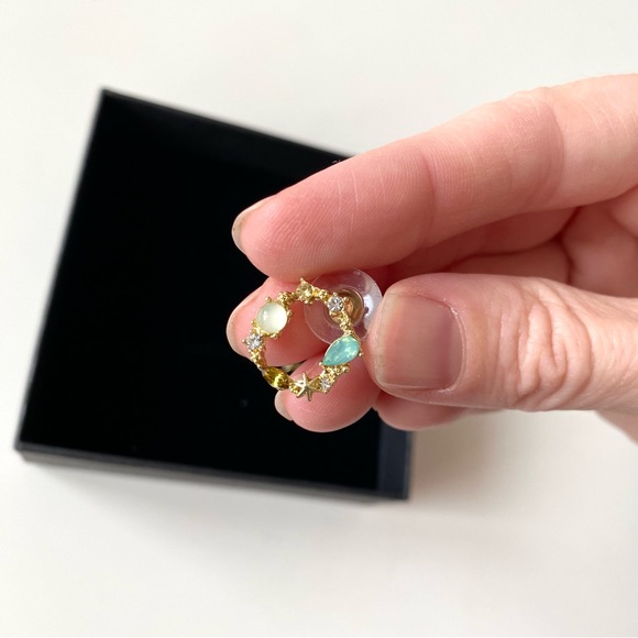 Beautiful Earth Gold and Multi Stone Wreath Stud Earrings - Picture 7 of 7